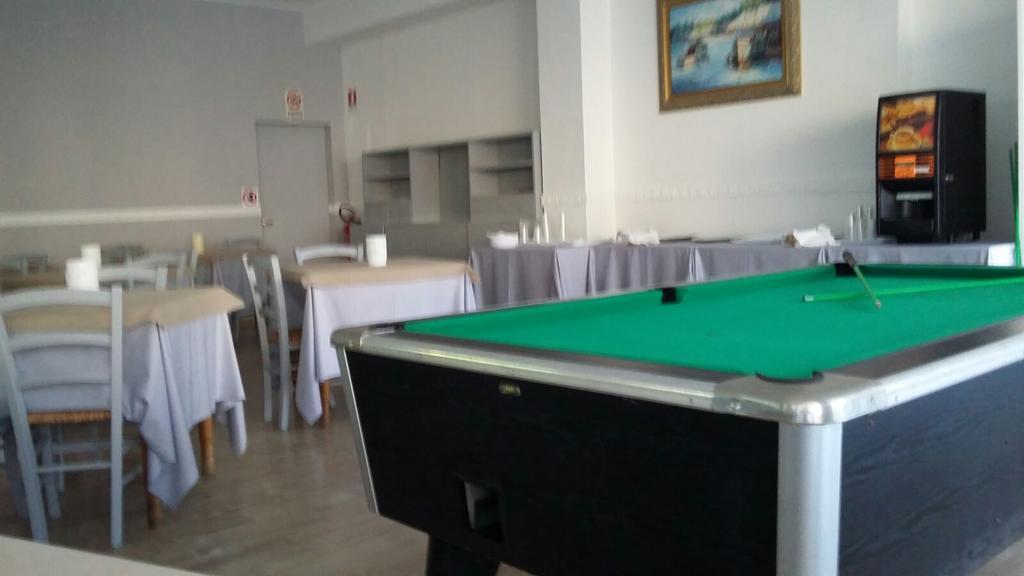 צ'סנטיקו Hotel Ancora מראה חיצוני תמונה
